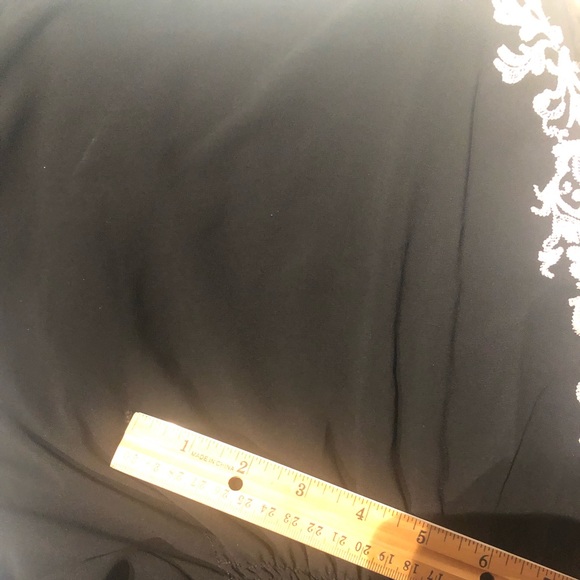 Great stitch detail on this top/ bathing suit - Picture 5 of 6